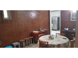 Foto 9 de Casa de 6 hab y piscina en venta barrio La Magdalena - Girardot,
