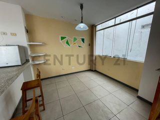Foto 9 de Vendo hermoso departamento  en los cedros de villa chorrillos