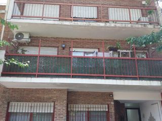 Foto 1 de DEPARTAMENTO 4 AMBIENTES C/BALCON CORRIDO