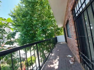 Foto 4 de DEPARTAMENTO 4 AMBIENTES C/BALCON CORRIDO