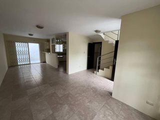 Foto 5 de Casa en venta en Urbanización La Martina, Durán. RoxM