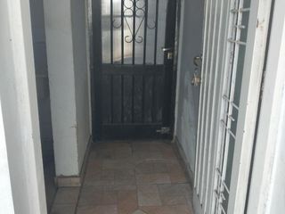 Foto 22 de Casa en venta - 4 Dormitorios 2 Baños - Cochera - 400Mts2 - Los Hornos