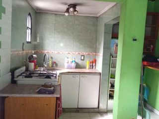 Foto 19 de Casa en venta - 4 Dormitorios 2 Baños - Cochera - 400Mts2 - Los Hornos
