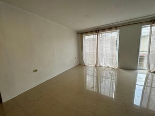 Foto 10 de Casa en Urb. Villa España etapa Málaga en Venta SolG