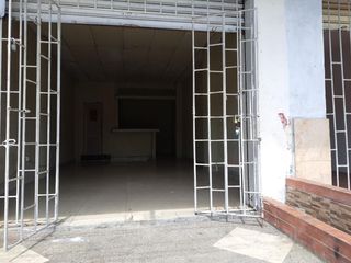 Foto 3 de Alquiler de Local Juan Péndola y 25 de Julio SanS