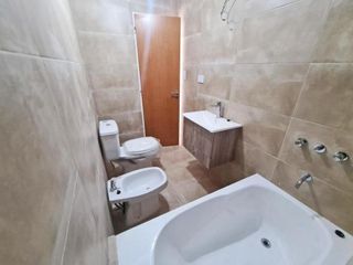 Foto 11 de Departamento en venta - 2 dormitorios 1 baño - 75mts2 - La Plata