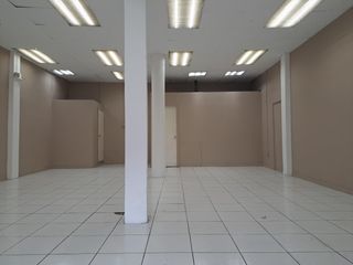 Foto 7 de Alquiler Local Comercial frente a Mercado de Las Esclusas Sur de Gye SanS