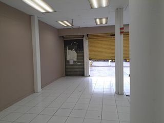 Foto 5 de Alquiler Local Comercial frente a Mercado de Las Esclusas Sur de Gye SanS