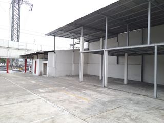 Foto 12 de Alquiler Terreno y Local de 810 m² frente al Mercado Las Esclusas Sur Gye SanS