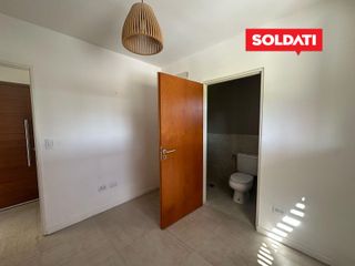 Foto 20 de Casa Santa Elena, con 3 cuartos y escritorio. Pileta, parrilla, piscina. Excelente.