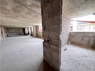 Foto 12 de Carcelén, Casa Comercial en Renta, 325m2, 10 Ambientes