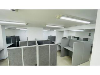Foto 31 de Venta Oficina en Casa de dos Pisos 336 M2 en Niza Sur Bogotá
