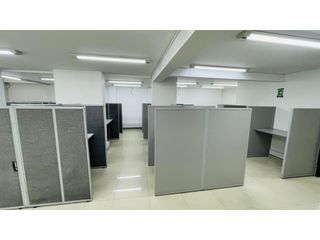 Foto 12 de Venta Oficina en Casa de dos Pisos 336 M2 en Niza Sur Bogotá