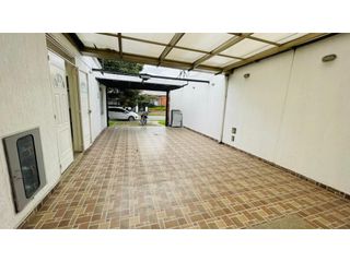 Foto 18 de Venta Oficina en Casa de dos Pisos 336 M2 en Niza Sur Bogotá