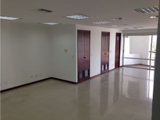Foto 2 de OFICINA EN VENTA SECTOR LAURELES