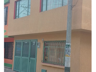 Foto 1 de ACSI 960 Venta de casa en Madrid - Cundinamarca