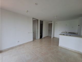Foto 8 de VENDO APTO EN CONDOMINIO CON PSICINA RICAURTE