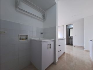 Foto 6 de VENDO APTO EN CONDOMINIO CON PSICINA RICAURTE
