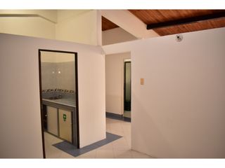 Foto 3 de Apartaestudio en la Plazoleta del Ferrocarril