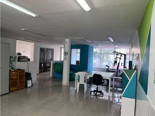 Foto 10 de CASA COMERCIAL EN VENTA  EL ESTORIL PASADENA