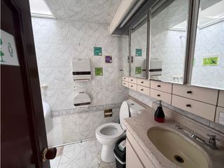 Foto 42 de CASA COMERCIAL EN VENTA  EL ESTORIL PASADENA