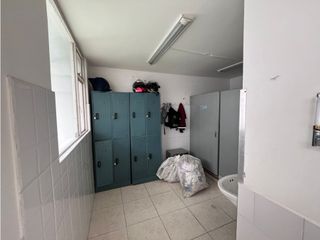 Foto 3 de CASA COMERCIAL EN VENTA  EL ESTORIL PASADENA