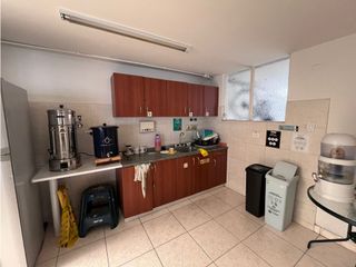 Foto 36 de CASA COMERCIAL EN VENTA  EL ESTORIL PASADENA