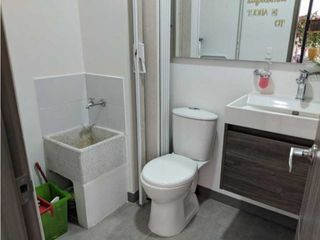 Foto 7 de VENTA DE OFICINA EN MEDELLN AGUACATALA