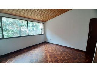 Foto 16 de Amplia casa con jardín para arriendo en Santa Ana Occidental