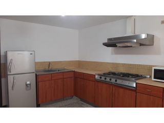 Foto 8 de Amplia casa con jardín para arriendo en Santa Ana Occidental