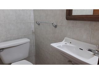 Foto 10 de Amplia casa con jardín para arriendo en Santa Ana Occidental