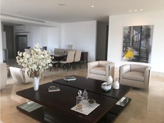 Foto 4 de SE VENDE LUJOSO APARTAMENTO EN EL SECTOR GOLF