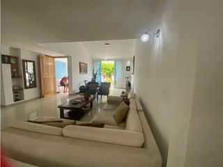 Foto 4 de VENDEMOS CASA EN B. EL TRIANGULO VILLAVICENCIO