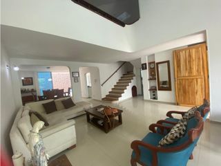 Foto 3 de VENDEMOS CASA EN B. EL TRIANGULO VILLAVICENCIO