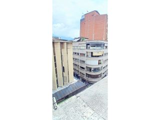 Foto 6 de Venta oficina local en La Candelaria, Medellín Edificio Roldano