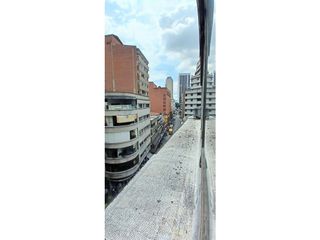 Foto 5 de Venta oficina local en La Candelaria, Medellín Edificio Roldano