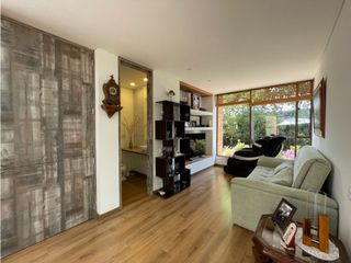 Foto 5 de Vendemos hermosa casa en Chia