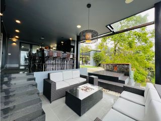 Foto 16 de Casa Amoblada en alquiler Medellin, Las palmas
