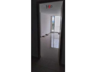 Foto 9 de LUXA VENDE HERMOSO APARTAMENTO . EDIFICIO MARSELLA .8 PISO. 80 MTS2.