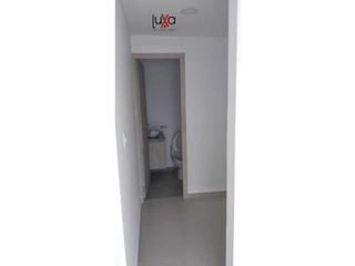 Foto 11 de LUXA VENDE HERMOSO APARTAMENTO . EDIFICIO MARSELLA .8 PISO. 80 MTS2.