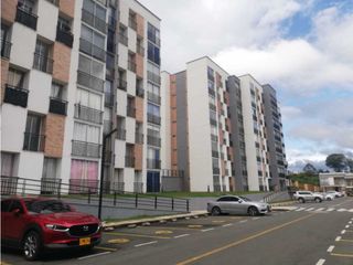 Foto 3 de LUXA VENDE O PERMUtA  APTO C. HOJARASCA BOSQUE RESIDENCIAL