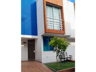 Foto 3 de HERMOSA CASA EN CONJUNTO CERRADO Y EXCELENTE UBICACIÓN SANTA MARTA 036