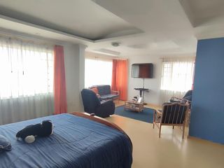 Foto 16 de ¡Vive en grande! Casa amplia de 4 habitaciones en Lomas de Monteserrín. Seguridad y confort total.