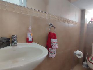 Foto 8 de ¡Vive en grande! Casa amplia de 4 habitaciones en Lomas de Monteserrín. Seguridad y confort total.