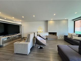 Foto 3 de SE VENDE MAGNFICO APARTAMENTO CON TERRAZA PRIVADA EN COLINA