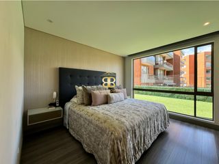 Foto 9 de SE VENDE MAGNFICO APARTAMENTO CON TERRAZA PRIVADA EN COLINA
