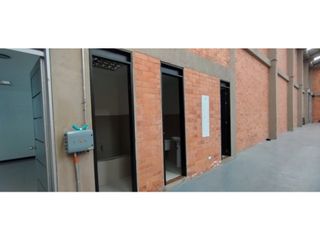 Foto 5 de ARRIENDO BODEGA 1100M2 ZIPAQUIRA  CON 150KVA EN PARQUE INDUSTRIAL.