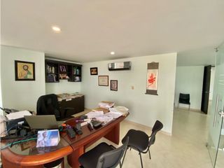 Foto 22 de ARRIENDO OFICINA DE 150M2 EN EL CENTRO HISTÓRICO