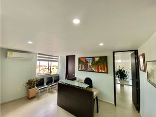 Foto 5 de ARRIENDO OFICINA DE 150M2 EN EL CENTRO HISTÓRICO