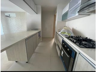 Foto 4 de Apartamento en arriendo en Miramar
